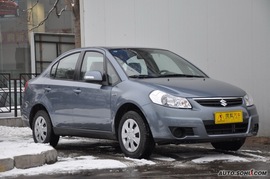   2010款铃木天语SX4三厢超值版
