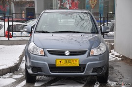   2010款铃木天语SX4三厢超值版