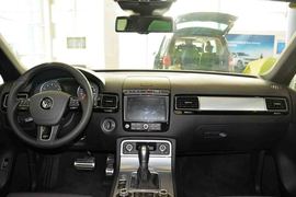   2016款大众途锐3.0TSI R-Line