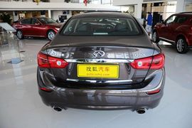 2015款英菲尼迪Q50L 2.0T豪华运动版