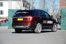  2016款福特探险者2.3T精英版