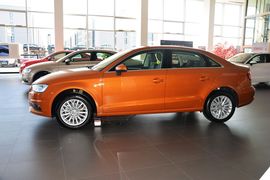   2014款奥迪A3 Limousine 35TFSI进取型