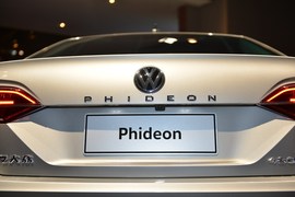 大众Phideon日内瓦车展实拍