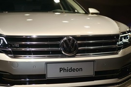 大众Phideon日内瓦车展实拍