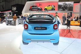   smart fortwo BRABUS日内瓦车展实拍