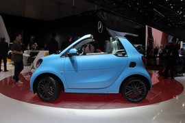   smart fortwo BRABUS日内瓦车展实拍