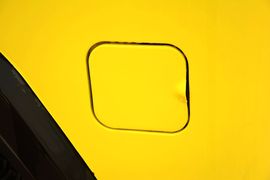   2016款北汽制造战旗 2.0L 角斗士豪华型 国V