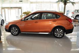   2015款东南V CROSS 1.5L手动智趣型