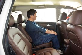 2016款海马V70 2.0L手动舒适型6座