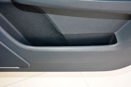 2016款海马V70 2.0L手动舒适型6座