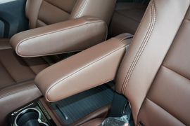 2016款海马V70 2.0L手动舒适型6座