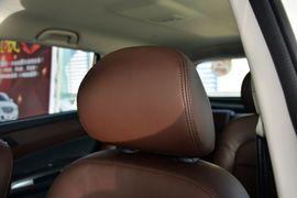 2016款海马V70 2.0L手动舒适型6座