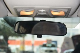 2016款海马V70 2.0L手动舒适型6座