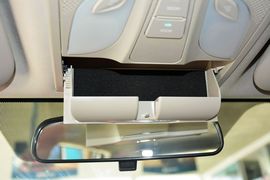 2016款海马V70 2.0L手动舒适型6座