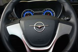 2016款海马V70 2.0L手动舒适型6座