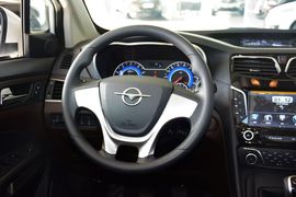 2016款海马V70 2.0L手动舒适型6座