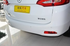 2016款海马V70 2.0L手动舒适型6座