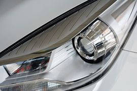 2016款海马V70 2.0L手动舒适型6座