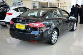   2016款奔腾B90 1.8T自动豪华型十周年纪念版