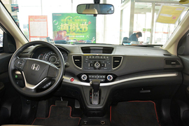   2015款本田CR-V 2.0L两驱风尚版