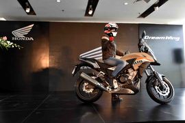   CRF1000L发布会