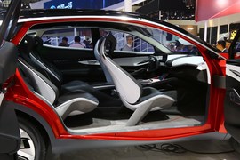   奔腾X6概念车北京车展实拍