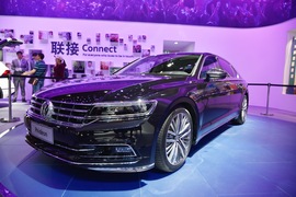 2016款大众辉昂480 V6 四驱旗舰版