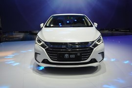 比亚迪秦100北京车展实拍