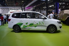   东风风行S500 EV北京车展实拍