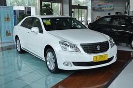   2010款一汽丰田皇冠2.5L Royal真皮天窗版