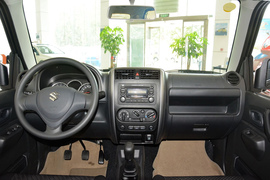   2015款铃木吉姆尼1.3 MT JLX