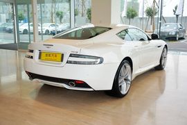  2015款阿斯顿马丁DB9 6.0L Coupe