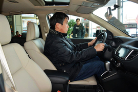 2016款本田CR-V 2.0L两驱都市版