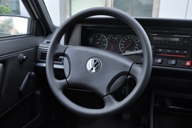   2007款大众桑塔纳1.8L景畅型