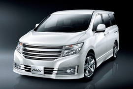   2011款日产ELGRAND