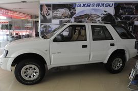   2010款陆风X6 2.0L超值版实拍