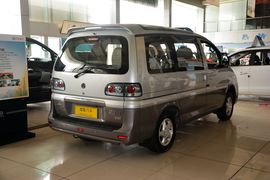   2016款东风风行菱智M3 1.6L 7座豪华型 国Ⅴ