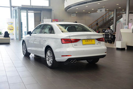   2016款奥迪A3 Limousine 35TFSI自动风尚型