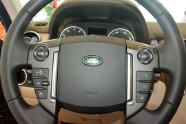   2016款路虎第四代发现3.0 V6 SC曜黑典藏版 HSE