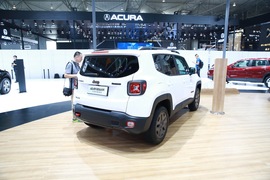 Jeep自由侠75周年