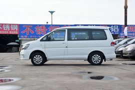   2017款东风风行菱智M5 1.6L舒适型