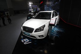   华骐E300广州车展实拍