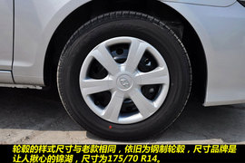   2011款北京现代雅绅特1.4GL到店实拍图解