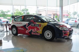 WRC勒布赛车雪铁龙C4实拍