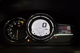   2011款雷诺梅甘娜CC 2.0L手自一体型