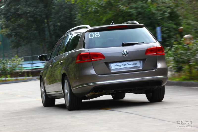 【 大众迈腾旅行车图片】_2012款大众迈腾旅行版试驾_搜狐汽车网