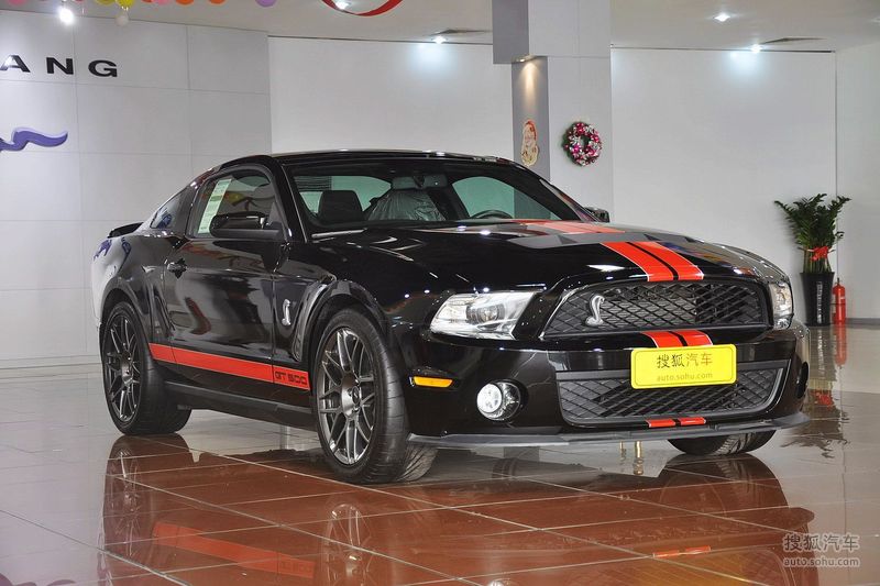 2012款福特野马shelbygt500