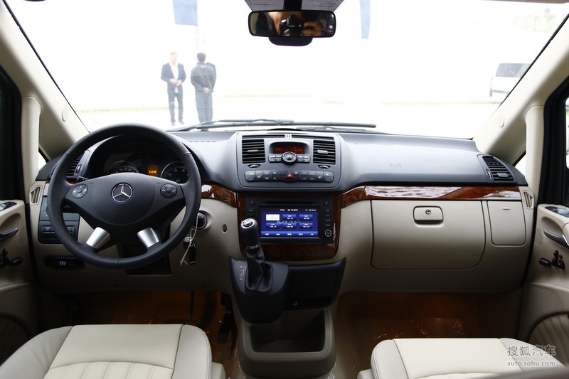 【 奔驰唯雅诺图片】_内饰_搜狐汽车网