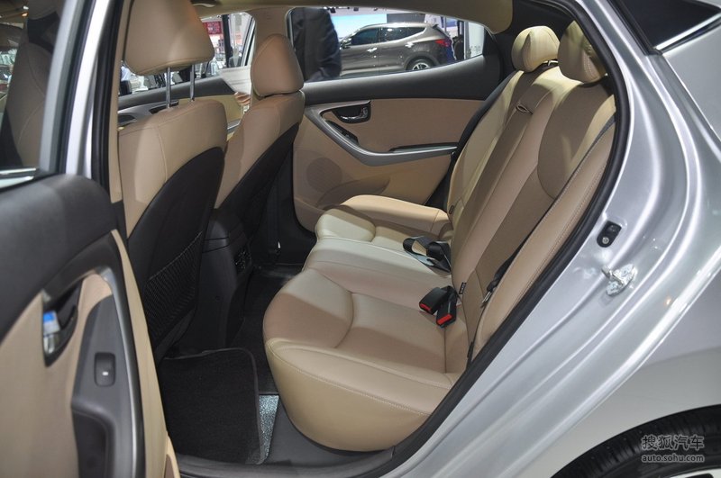 【 现代朗动图片】_内饰_搜狐汽车网