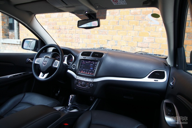【 道奇酷威图片】_内饰_搜狐汽车网